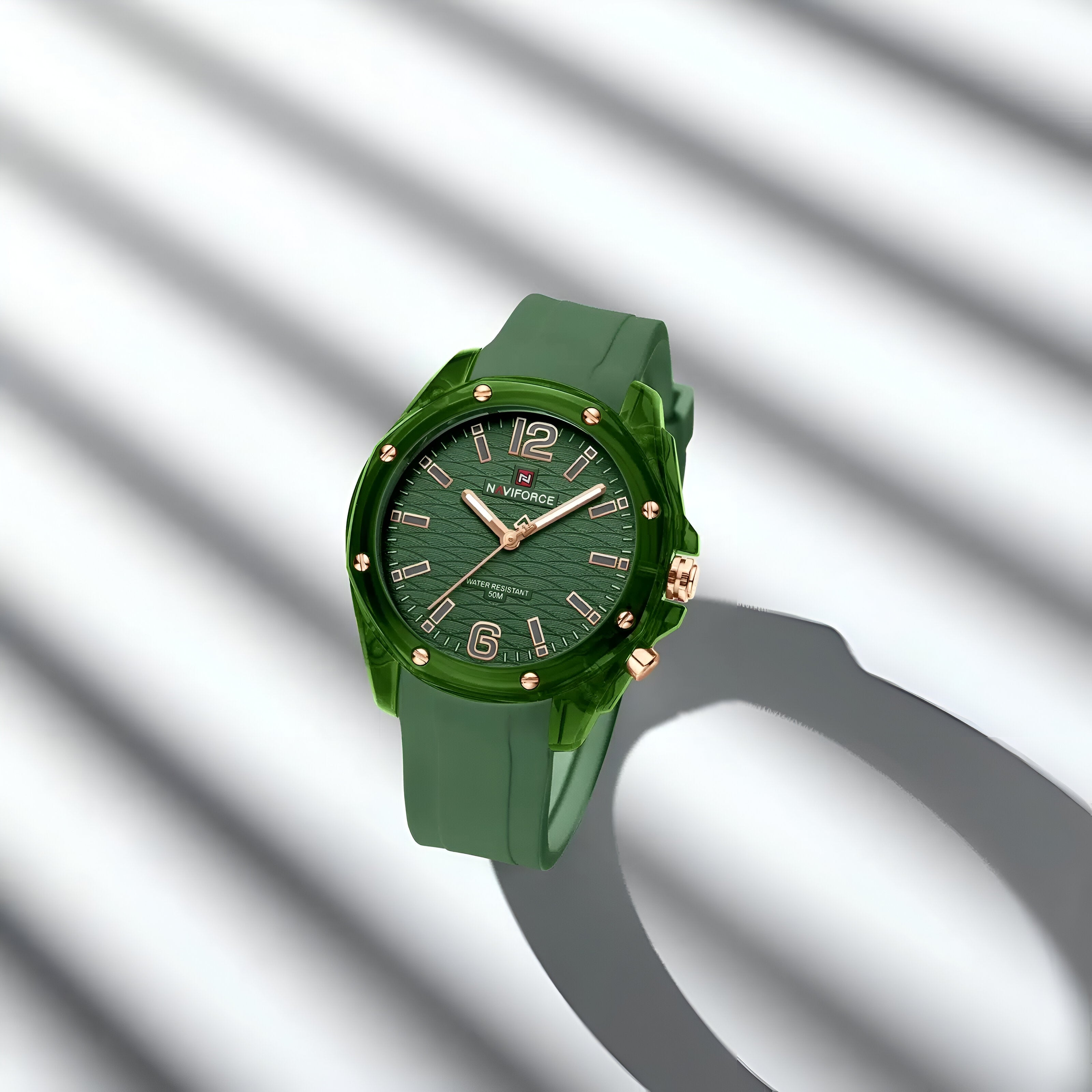 Reloj Naviforce Verde Mujer – Elegancia que Inspira Confianza